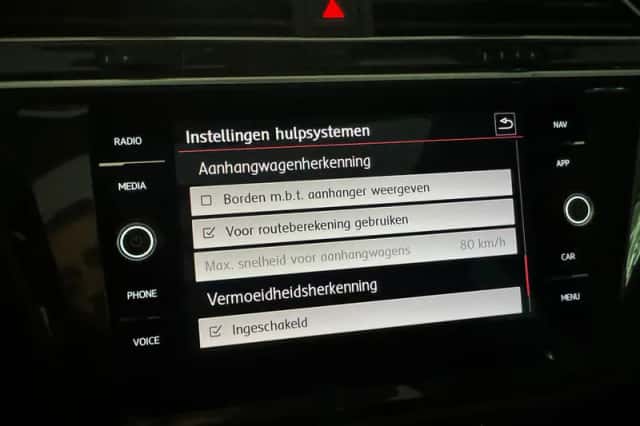 Volkswagen Tiguan (2018) thumbnail 26
