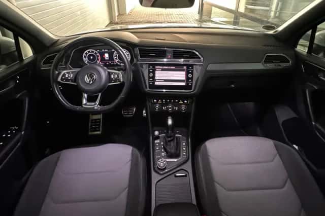 Volkswagen Tiguan (2018) thumbnail 4
