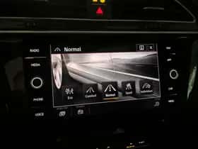 Volkswagen Tiguan (2018) thumbnail 31