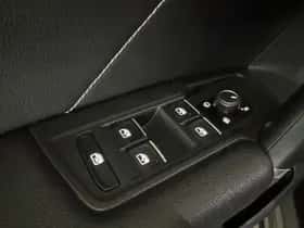 Volkswagen Tiguan (2018) thumbnail 32