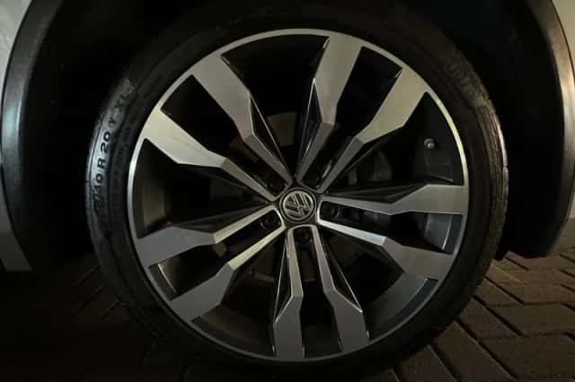 Volkswagen Tiguan (2018) thumbnail 37