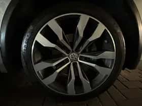 Volkswagen Tiguan (2018) thumbnail 37