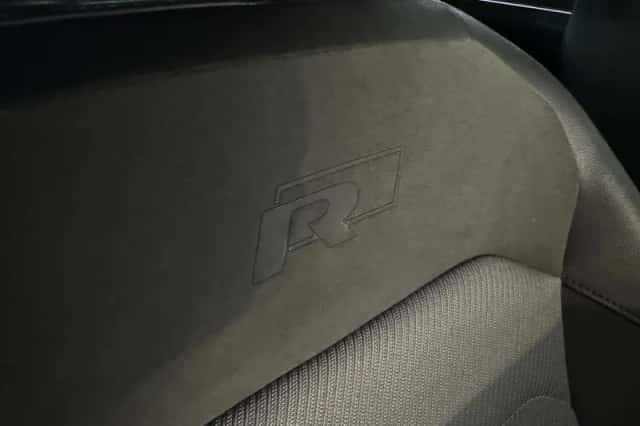 Volkswagen Tiguan (2018) thumbnail 38