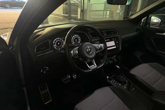 Volkswagen Tiguan (2018) thumbnail 5