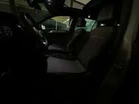 Volkswagen Tiguan (2018) thumbnail 6