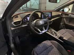 SEAT Leon (2020) thumbnail 5