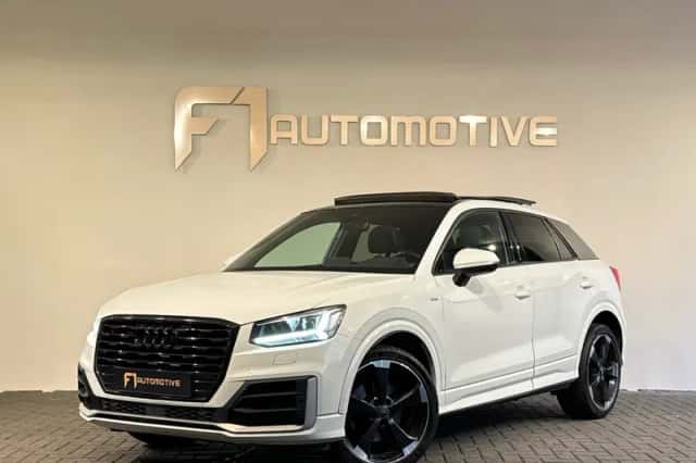 Audi Q2 (2017) thumbnail 1