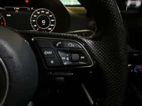 Audi Q2 (2017) thumbnail 16