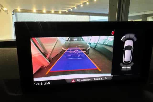 Audi Q2 (2017) thumbnail 22