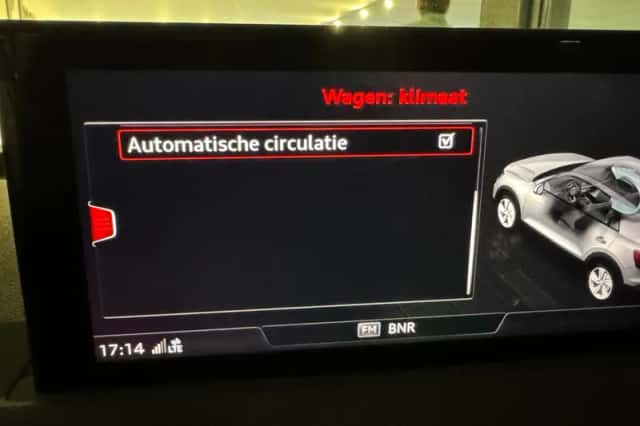 Audi Q2 (2017) thumbnail 24