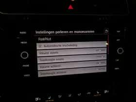 Volkswagen Golf (2019) thumbnail 28
