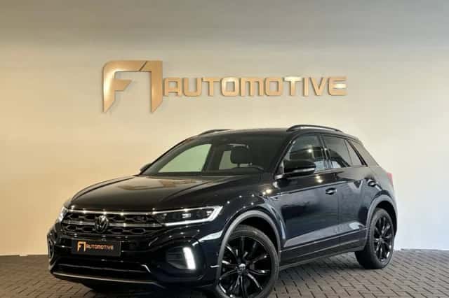 Volkswagen T-Roc (2022) thumbnail 1