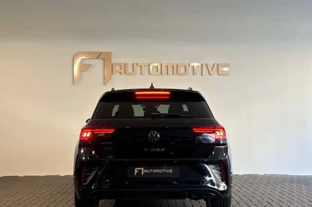 Volkswagen T-Roc (2022) thumbnail 11