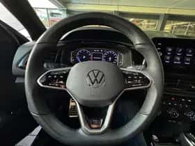 Volkswagen T-Roc (2022) thumbnail 12