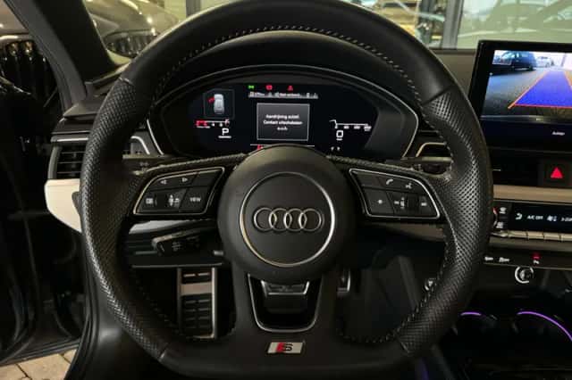 Audi A4 (2019) thumbnail 13