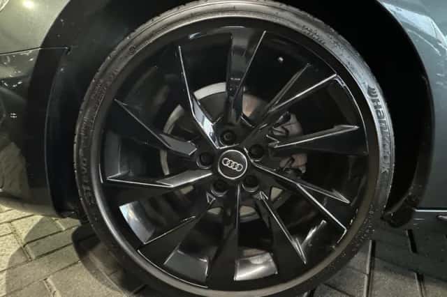 Audi A4 (2019) thumbnail 18