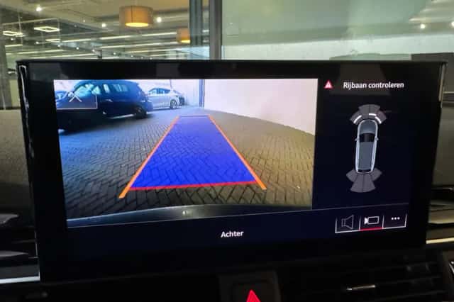 Audi A4 (2019) thumbnail 27