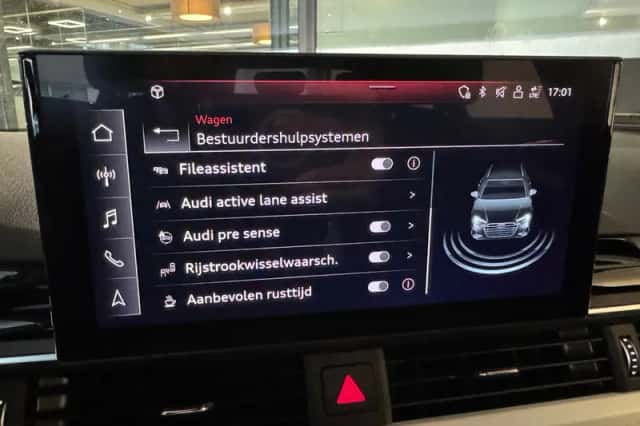 Audi A4 (2019) thumbnail 28