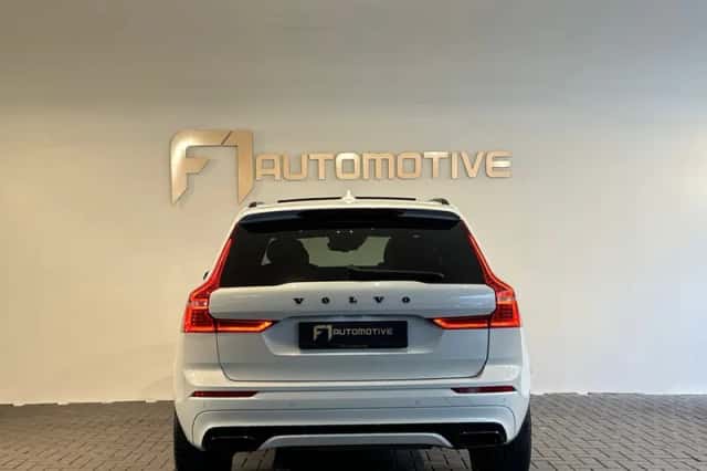 Volvo XC60 (2020) thumbnail 11