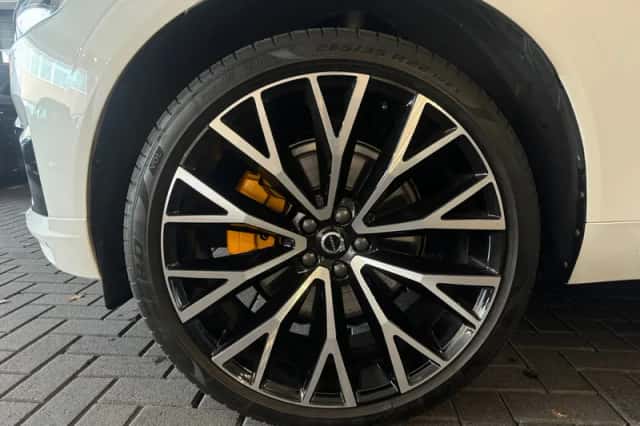 Volvo XC60 (2020) thumbnail 23