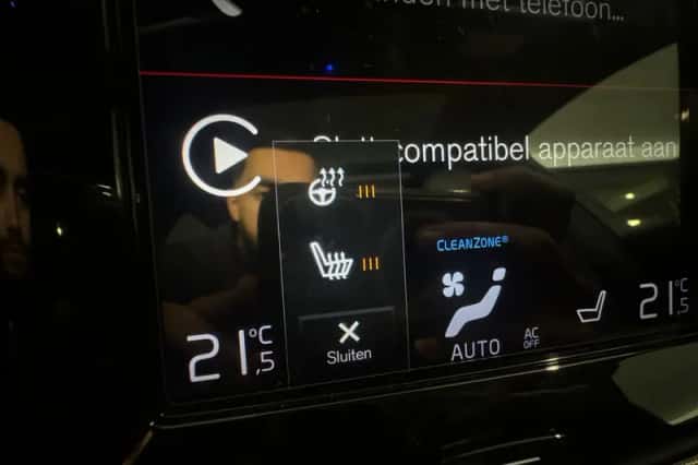 Volvo XC60 (2020) thumbnail 35