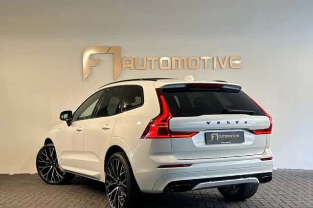 Volvo XC60 (2020) thumbnail 8