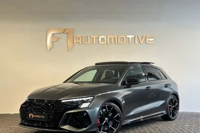 Audi RS3 (2022)