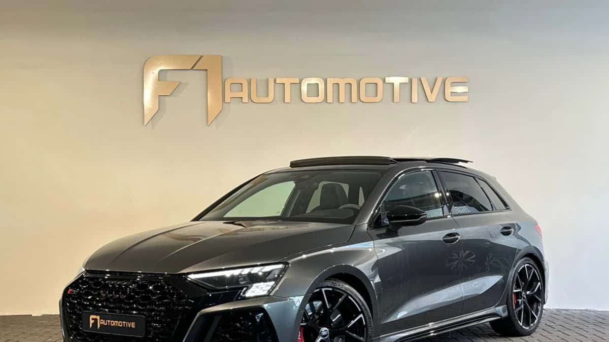 Audi RS3 (2022) — foto 1