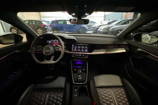 Audi RS3 (2022) thumbnail 4