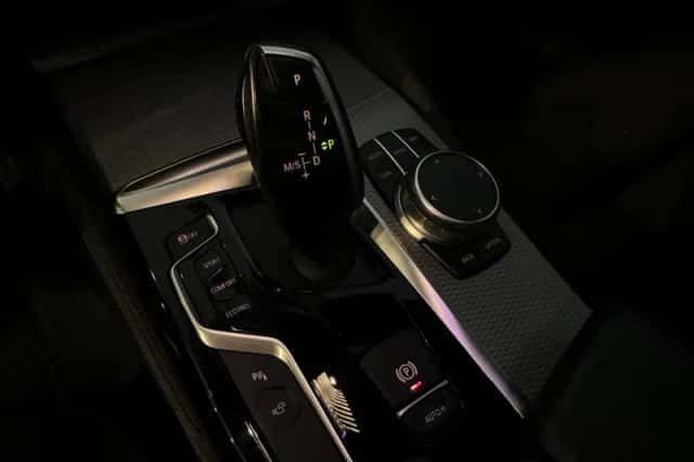 BMW 5-Serie (2019) thumbnail 14