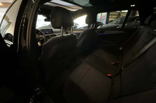 BMW 5-Serie (2019) thumbnail 26