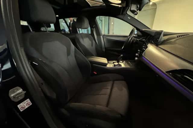 BMW 5-Serie (2019) thumbnail 38