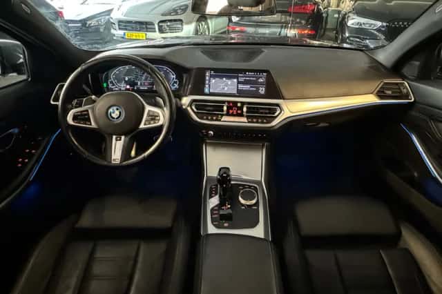 BMW 3-Serie (2021) thumbnail 4