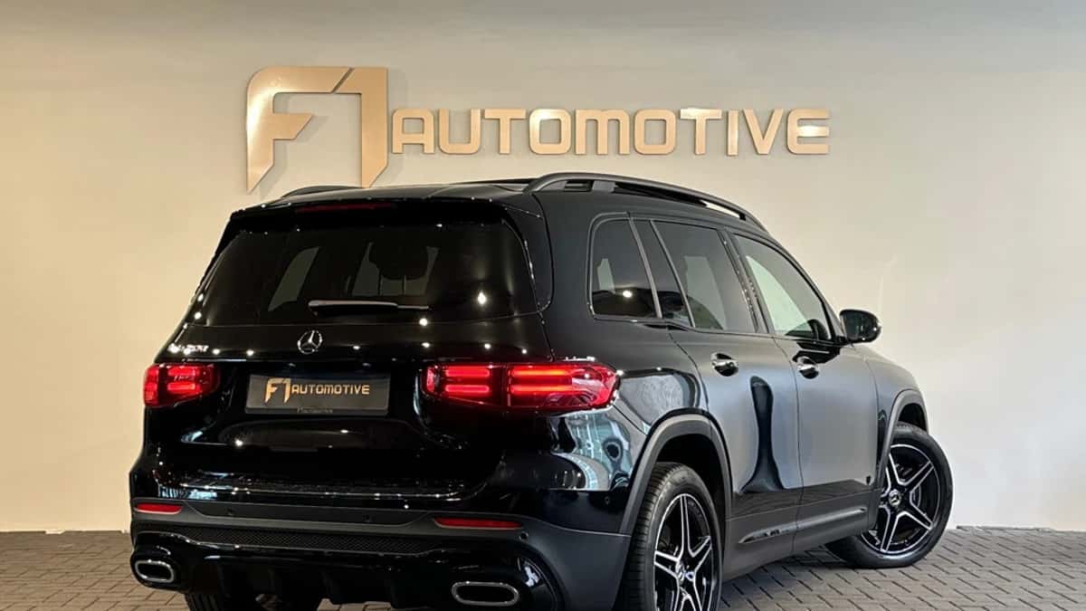 Mercedes-Benz GLB-Klasse (2025) — foto 1