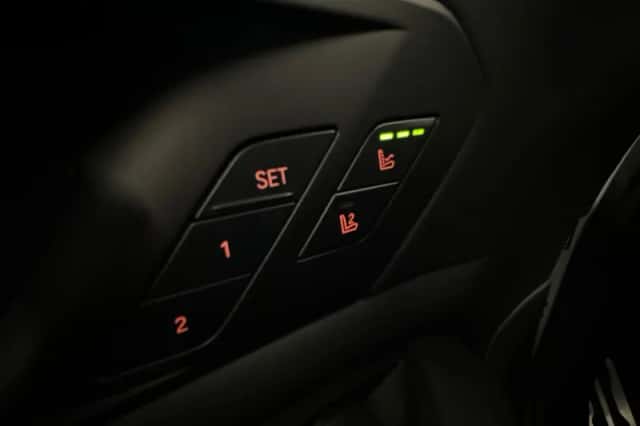 BMW X5 (2023) thumbnail 18