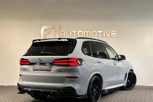 BMW X5 (2023) thumbnail 3