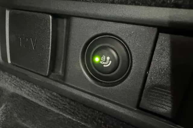 BMW X5 (2023) thumbnail 27