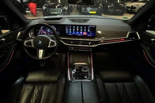 BMW X5 (2023) thumbnail 4