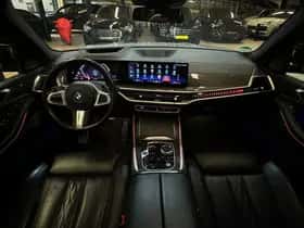 BMW X5 (2023) thumbnail 4