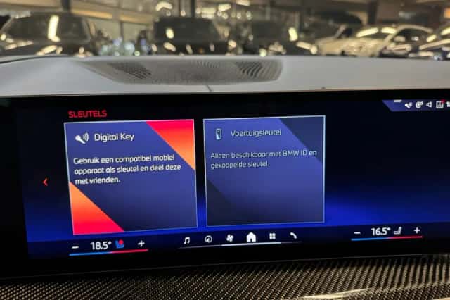 BMW X5 (2023) thumbnail 42