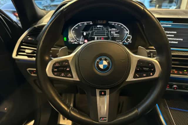 BMW X5 (2022) thumbnail 16