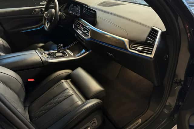 BMW X5 (2022) thumbnail 48