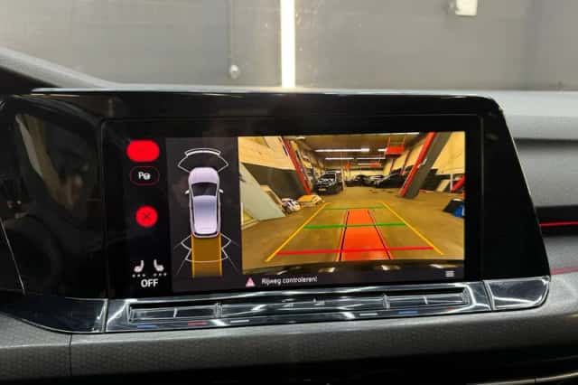 Volkswagen Golf (2020) thumbnail 23