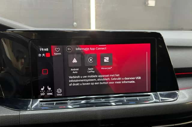 Volkswagen Golf (2020) thumbnail 25