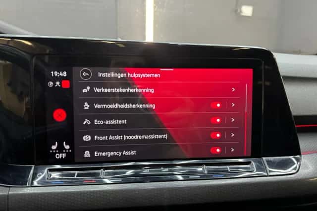 Volkswagen Golf (2020) thumbnail 27