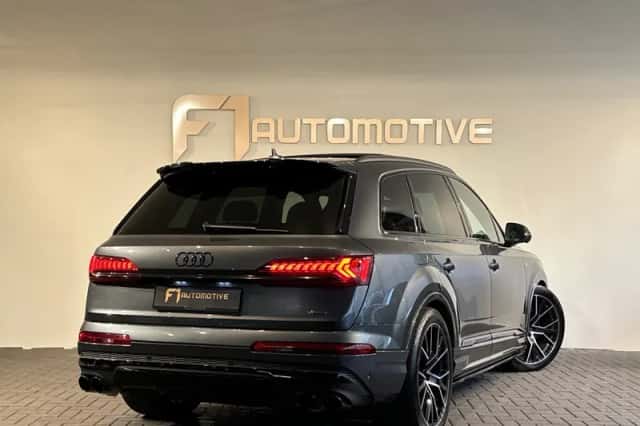 Audi Q7 (2020) thumbnail 3