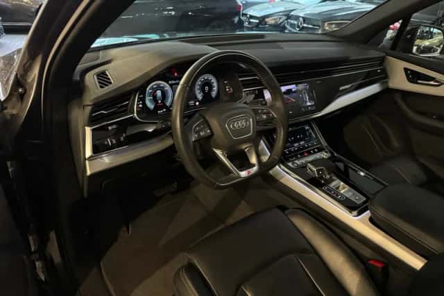 Audi Q7 (2020) thumbnail 5