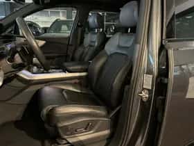 Audi Q7 (2020) thumbnail 6
