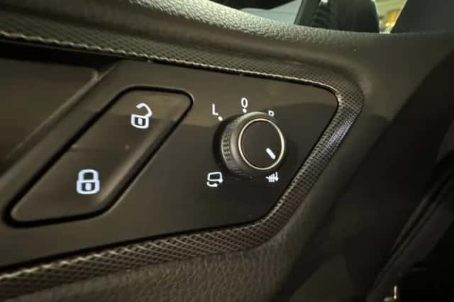 Volkswagen Golf (2019) thumbnail 20
