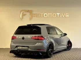 Volkswagen Golf (2019) thumbnail 3